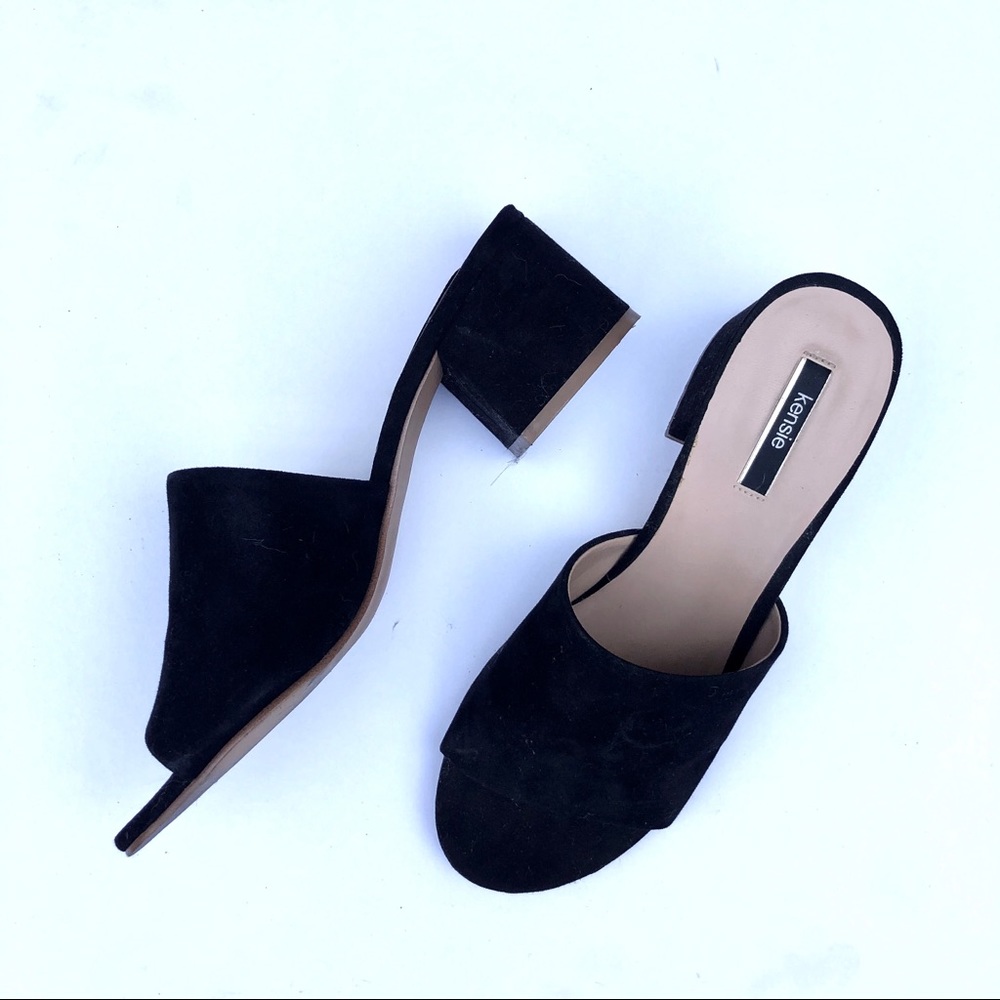 Kensie Black Sandals